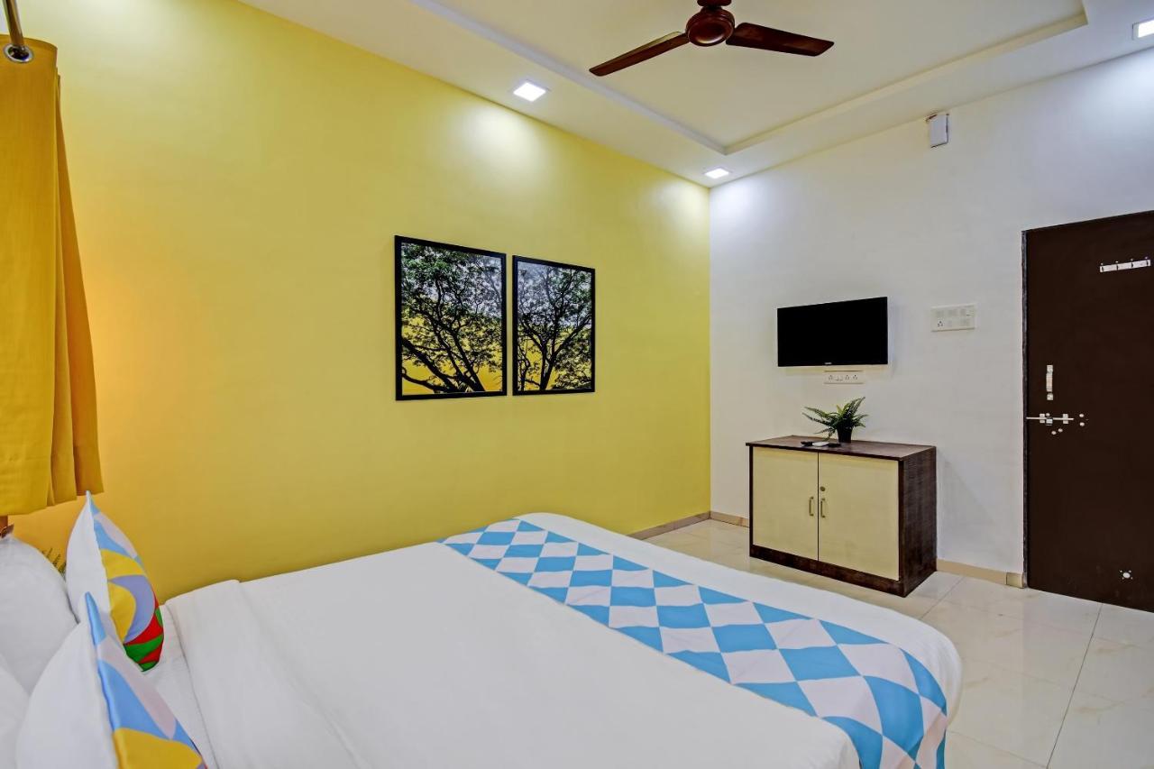 Oyo Home 78047 Alluring Stay Pimpri Pimpri-Chinchwad Экстерьер фото